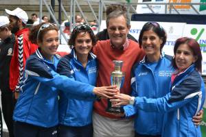 969983_468611589882053_1705033858_n