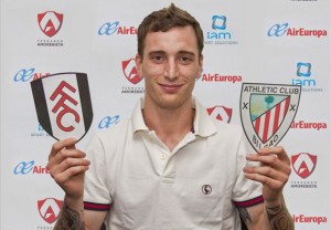 El central también abandonó Bilbao en este verano, con destino a la Premier League. 