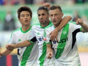 Olic remontó con dos tantos el gol de Modeste.